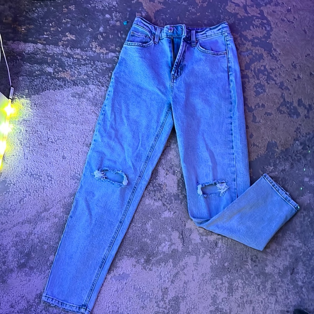 mom jeans